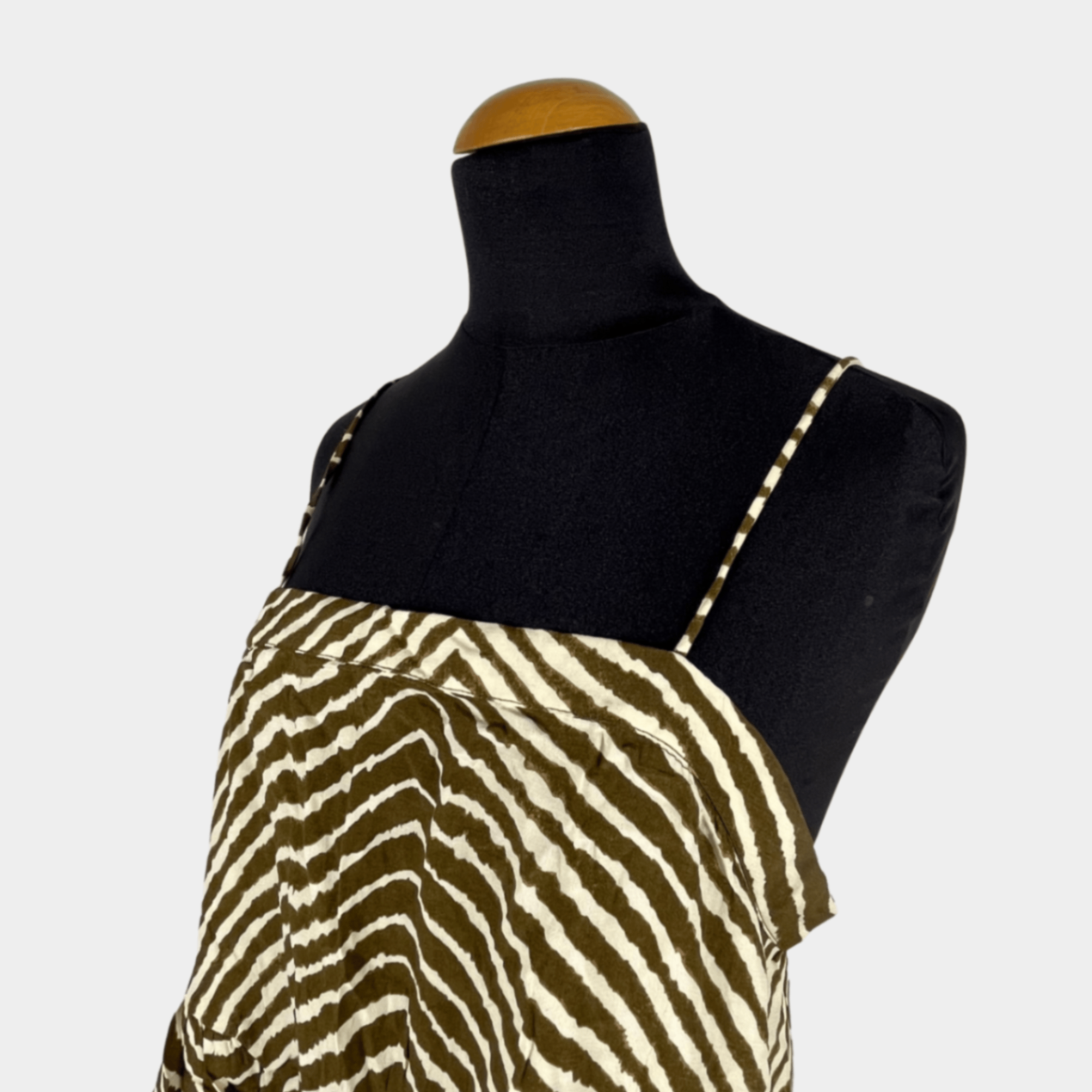 pre-loved Pigalle Ärmelloses Top Gr. M