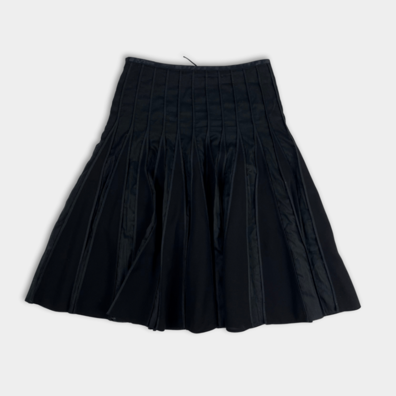 pre-loved Strenesse Rock Gr. 34