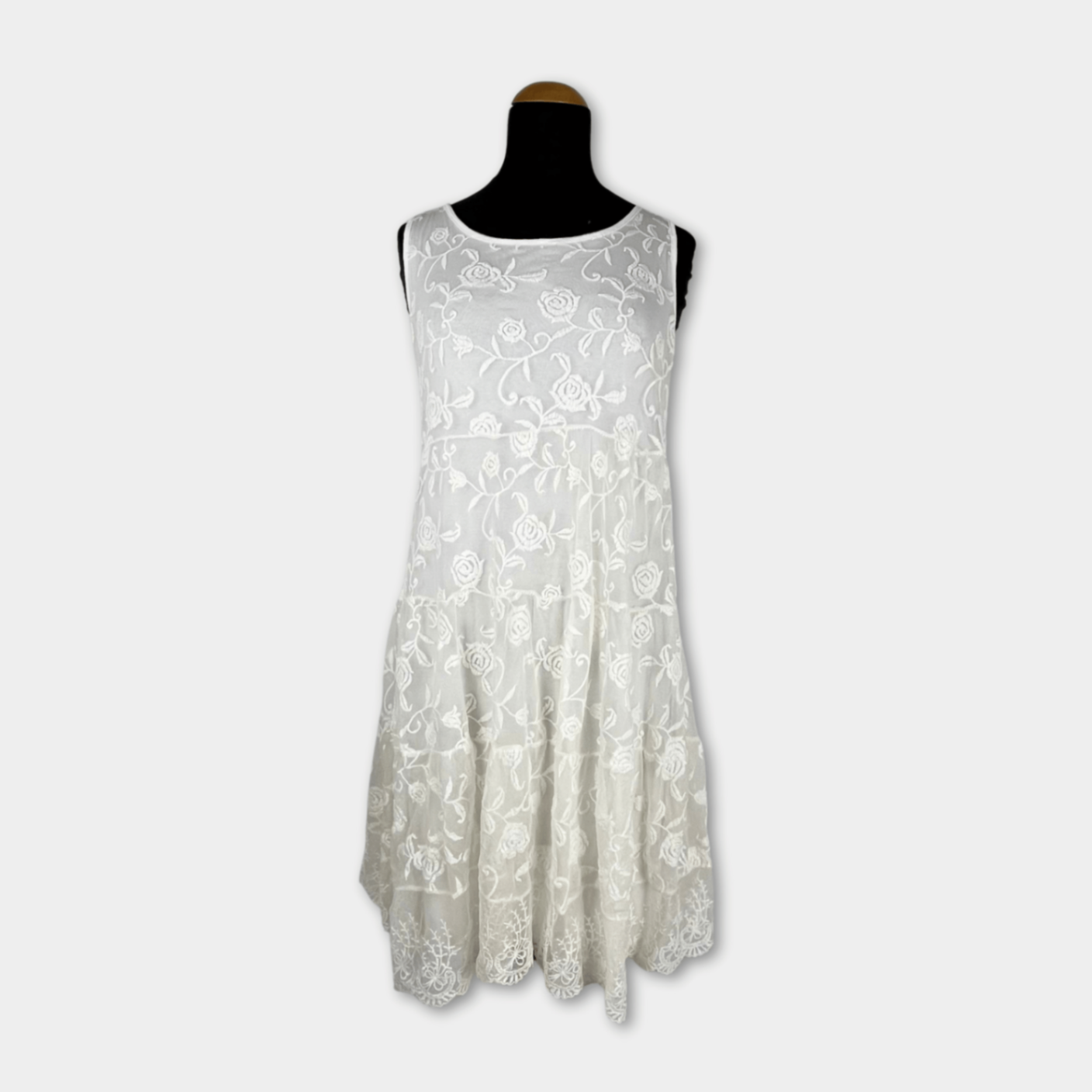 pre-loved Abendkleid mit Spitze weiß Gr. S