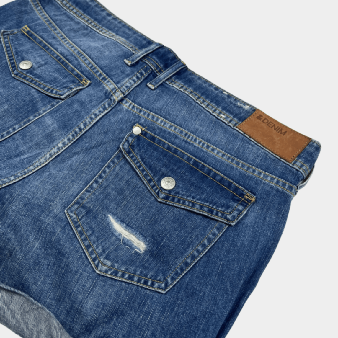 pre-loved H&M Shorts Gr. 38
