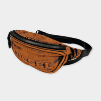 pre-loved Diesel Bauchtasche Umfang 83-133