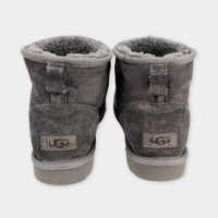 pre-loved UGGs Winterschuhe Gr. 39