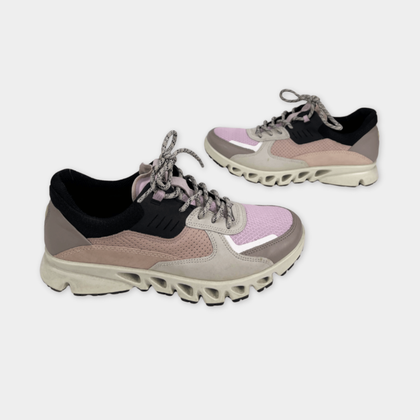 pre-loved Ecco Sneaker Gr. 39