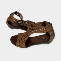 pre-loved Pia Di Fiore Sandalen Gr. 37