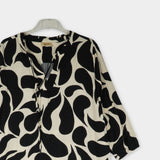 pre-loved Cartoon Kleid Gr. 46